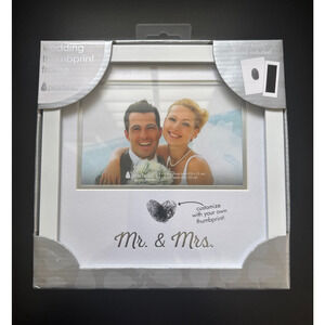 Pearhead Heart Thumbprint 8x8x0.63 Inch (Pack of 1), Frame